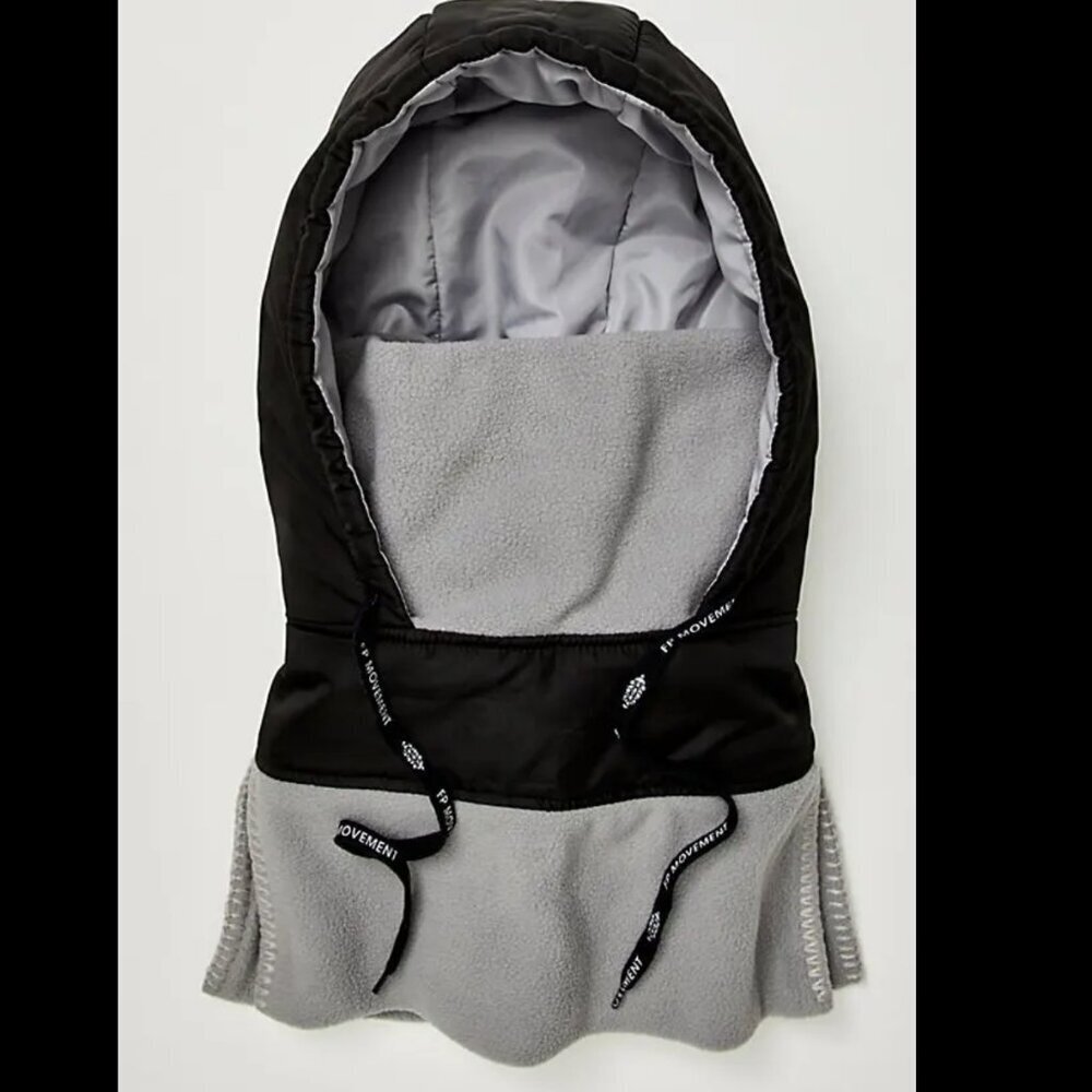 NWT Free People Puffer Popover Hood in Black